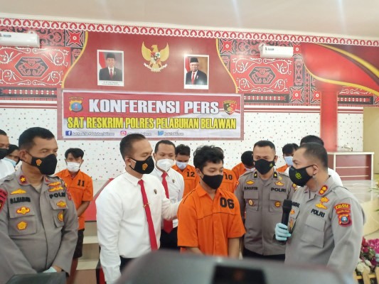 Anak Marelan ini Curi HP, ya Goollah