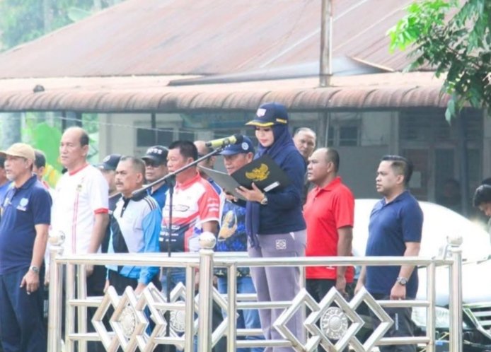 Bupati Labuhanbatu Hj. Maya Hasmita Bacakan Teks Pidato Menpora Peringatan HAORNAS ke 43 Tahun