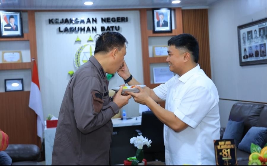 Bupati Labura Hendri Yanto Sitorus Hadiri Syukuran Hari Lahir Kejaksaan RI ke-81 di Labuhanbatu