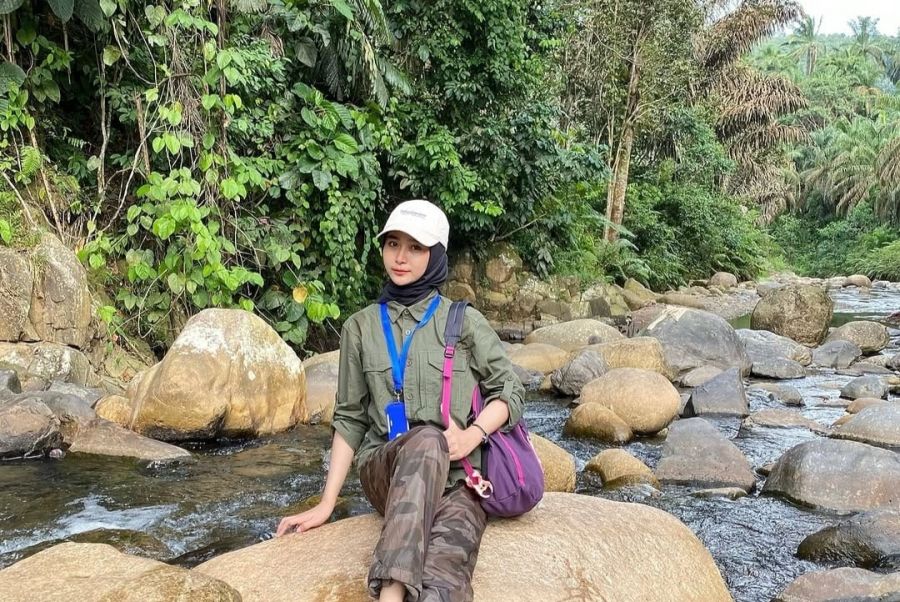 Dinda Syafira, Putri Pariwisata Labura, Turut Mengabdi Lewat Film Dokumenter Desa Pematang