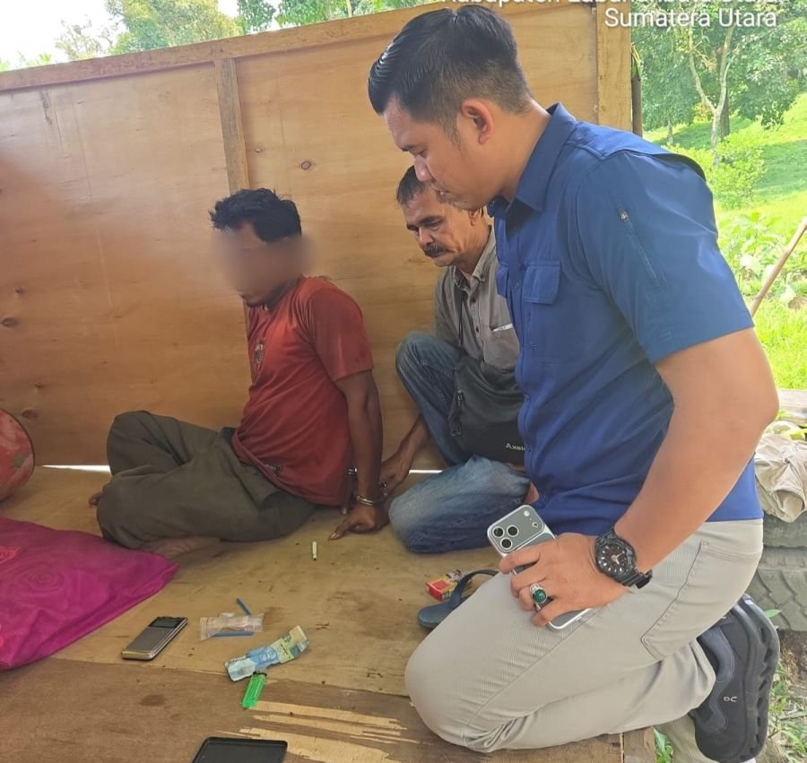 Dipimpin Kanitreskrim Polsek Na IX X, Tersangka Penyalahgunaan Narkoba Jenis Sabu Diamankan