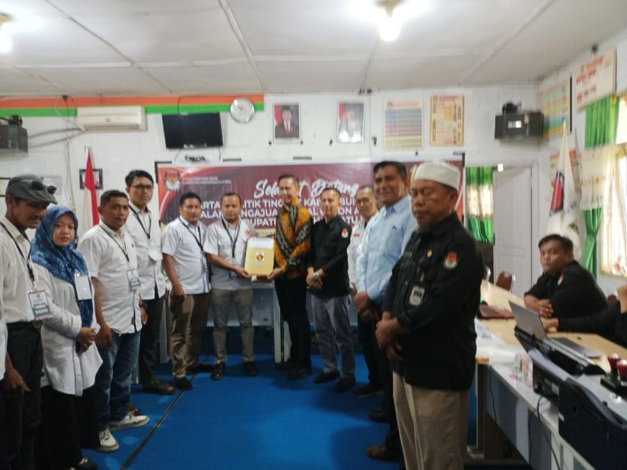 DPC Partai Gerindra Labura Daftarkan Bacaleg 100%, Yunus : Berkas Sudah Kami Serahkan Secara Lengkap