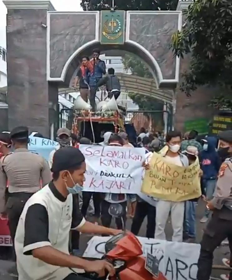 Minta Kejari Karo Dicopot, Gerakan Masyarakat Untuk Kemakmuran Karo Datangi Kejagung