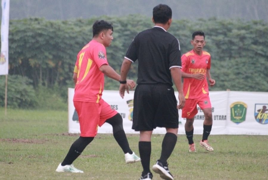 Hujan Gol 7 - 1  di Turnamen Mini Soccer KNPI Piala Kapolres, Tribrata FC  Amakan Tiket  16 Besar