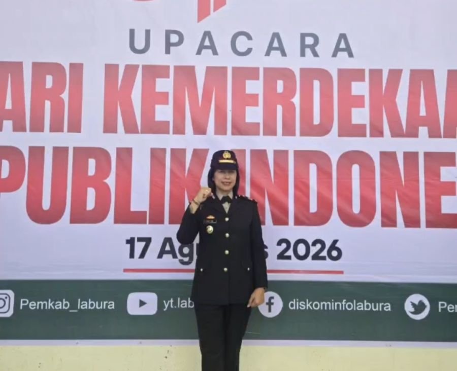 Kapolsek Kualuh Hulu AKP Citra Yani Hadiri Pengibaran Merah Putih HUT RI ke-81 di Alun Alun