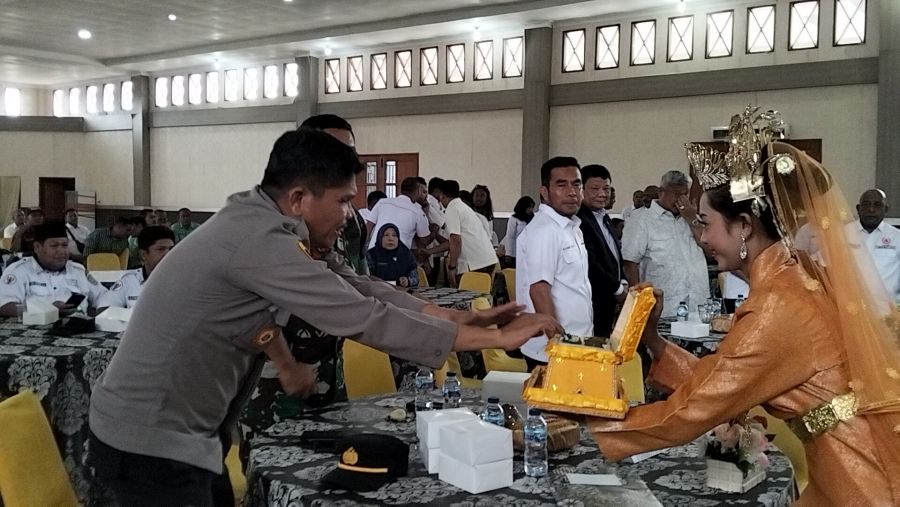 Kapolsek Kualuh Hulu Hadiri Pelantikan KONI Labura, Ucapkan Selamat untuk Ketua Baru