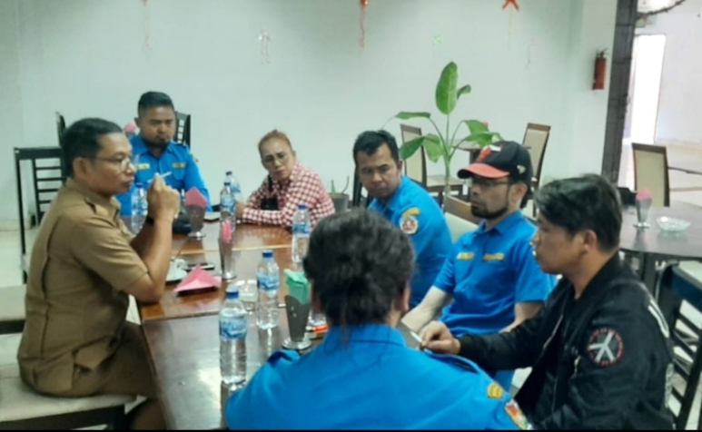 Karang Taruna Berastagi dan Pedagang Temui Kepala Disprindag Karo