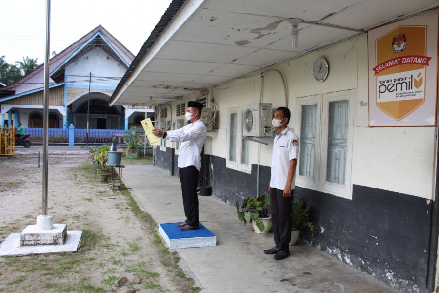 KPU Labura Lakukan Apel Hari Pertama Usai Libur Lebaran
