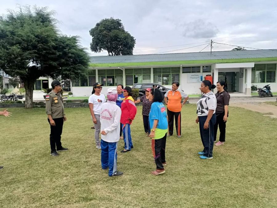 Lurah Gung Negeri Kabanjahe Silaturahmi dan Support Lansia Gung Negeri