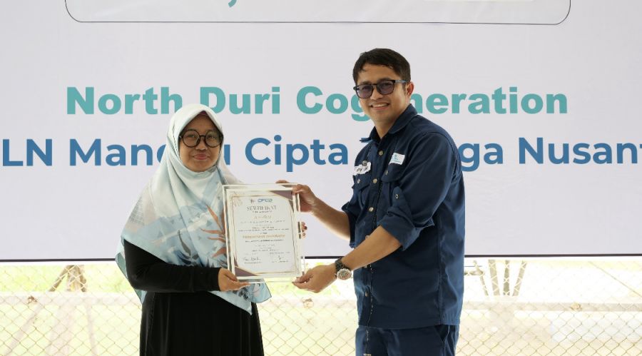 Membawa Semangat Kemerdekaan, Penerima TJSL PLN MCTN Raih Penghargaan Perempuan Inspiratif 2025