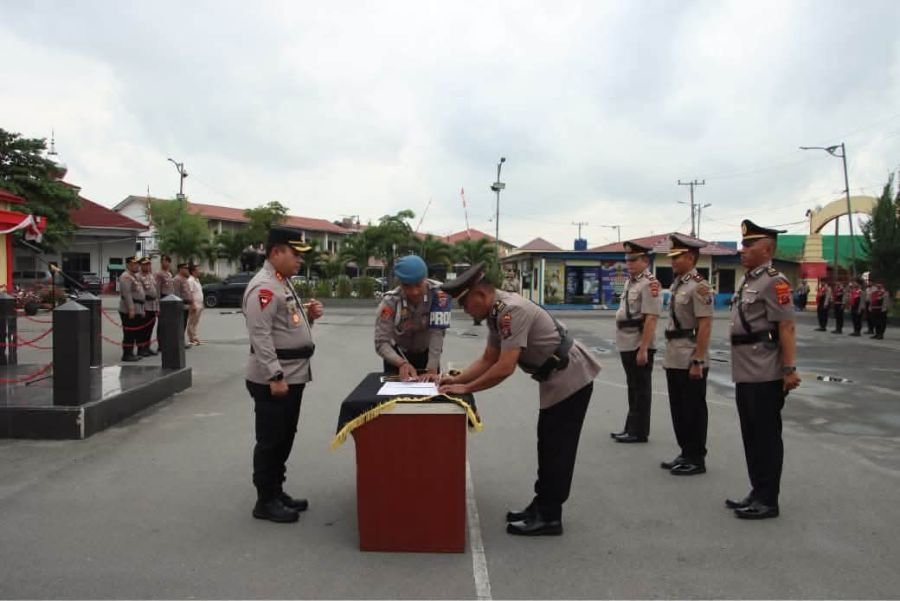 Polres Pelabuhan Belawan Gelar Sertijab Wakapolres dan Kapolsek Hamparan Perak