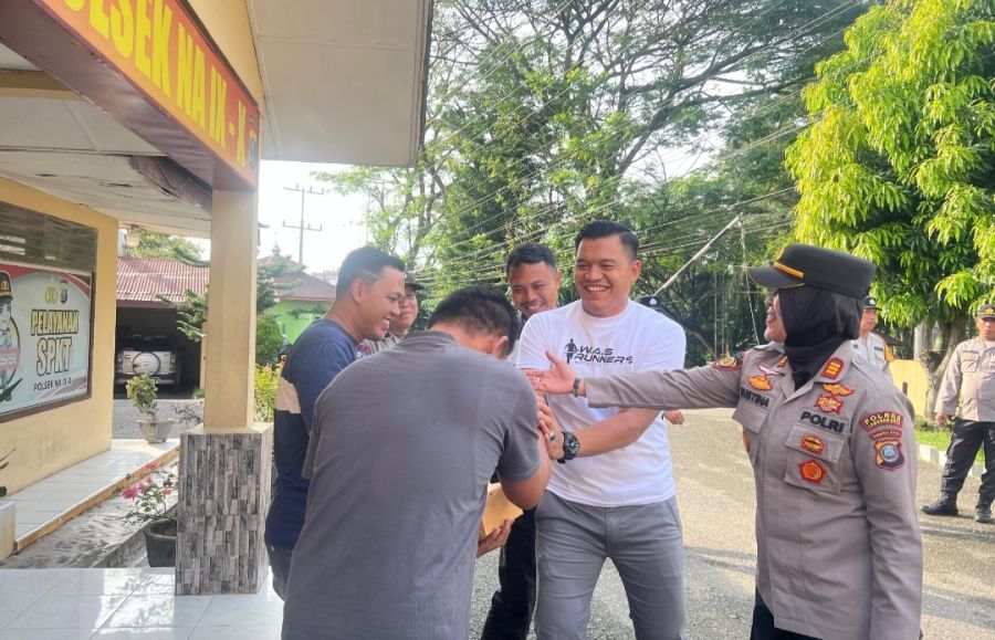 Polsek Na IX-X Rayakan Ulang Tahun Personel, Kapolsek Tekankan Solidaritas dan Semangat Pengabdian
