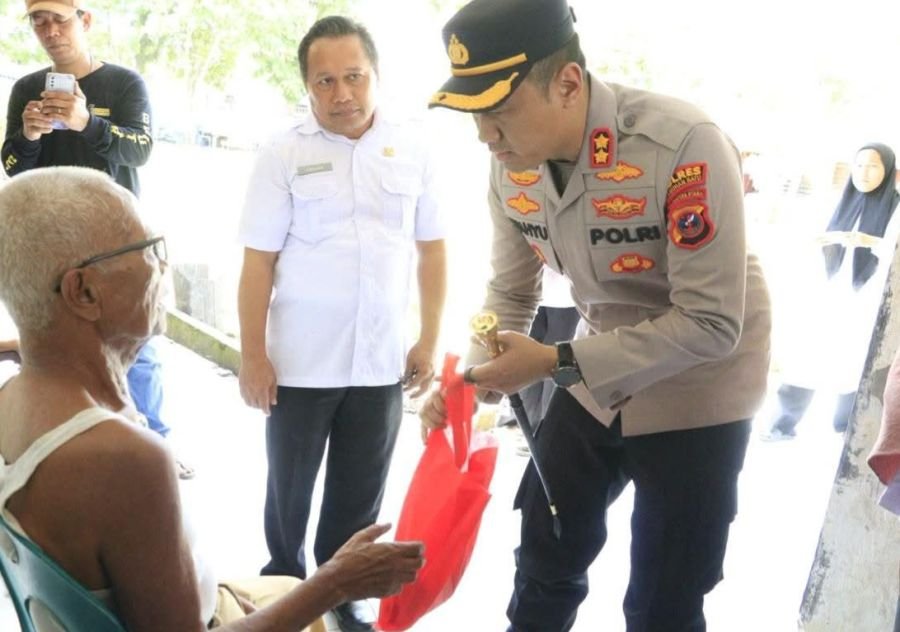 Semarak Kemerdekaan, Kapolres Labuhanbatu Berbagi Kebahagiaan, 31 Paket Sembako Diserahkan ke Panti