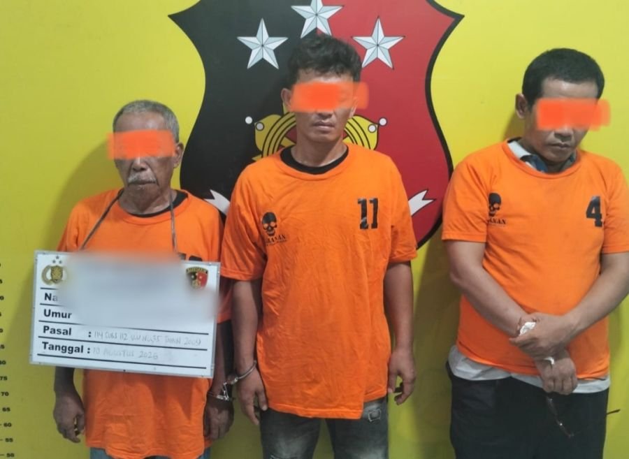 Sempat Buang Sabu dari Jendela Saat Digerebek, Tiga Pria Diciduk Unit Reskrim Polsek Kualuh Hulu