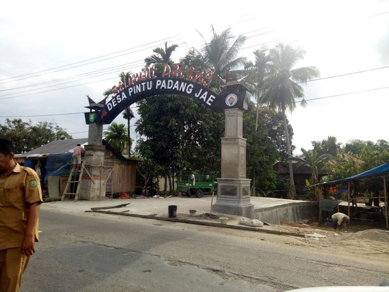 Soal Pengangkatan Pj. Kades Desa Pintu Padang Jae dan Pungli BST Jadi Sorotan Masyarakat