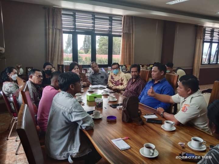 Tuntutan PPM LVRI Karo di Respon Bupati Karo, PPM Tunda Turunkan Massa