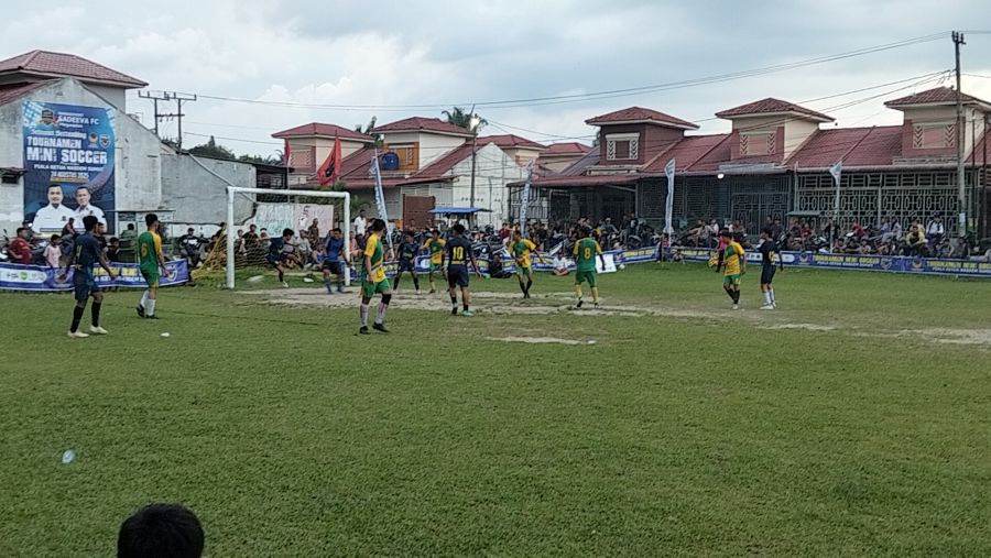 Turnamen Mini Soccer Piala Ketua NasDem Sumut: Johan FC Tumbangkan Dishub Labura FC 2-1