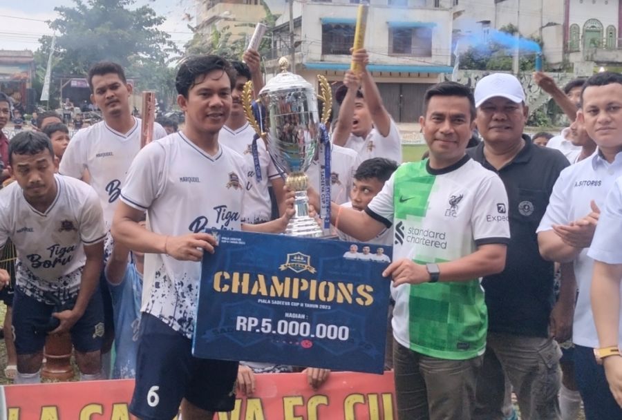 Unggul 1-0 dari Kambar FC, Tuan Rumah Julukan Tiga Boru Juarai  Piala Sadeeva Cup II