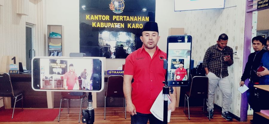 Wakil Ketua PDI P Karo Lloyd Reynold Ginting Demo Tunggal..!!