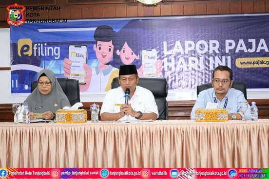 Walikota Tanjungbalai Waris Didampingi Kepala KPP Pratama Kisaran Pimpin Rapat ASN Taat Pajak