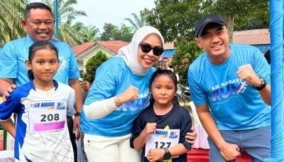 931-pelari-ikut-meriahkan-bupati-maya-hasmita-apresiasi-fun-run-aek-nabara-2026