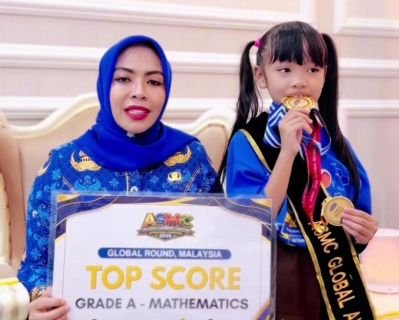 bupati-labuhanbatu-sambut-kehadiran-peraih-emas-dan-top-scorer-amsc-caroline-cicilia