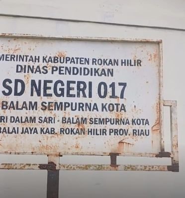Dua Hari Didemo, Kepsek SDN 017 Balam Sempurna Didesak Mundur