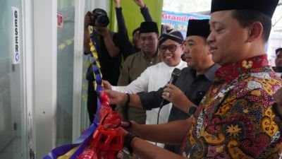 Edy Supriyanta Resmikan Apotek Sahabat Sehat Milik IKA PMII Jepara