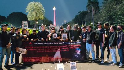 Gerakan Mahasiswa Batak Nusantara Sambangi Istana Negara, Minta Presiden Copot Kapolri