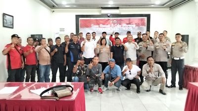 kapolsek-kualuh-hulu-gelar-coffe-morning-dengan-insan-pers-labura