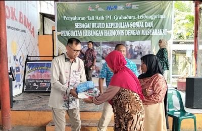 penghujung-ramadhan-1447-pt-grahadura-salurkan-300-paket-sembako-untuk-yatim-dan-kaum-dhuafa