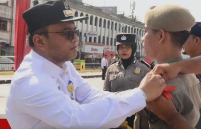 Pj Wali Kota Padangsidimpuan menjadi pemimpin Apel Gelar Pasukan Ketupat Toba 2024