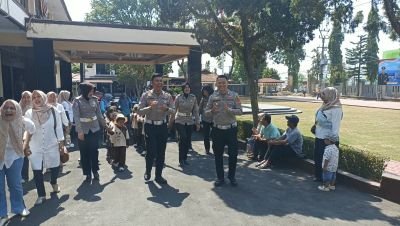 Polres Kuningan Bidik Perubahan Perilaku Berlalu Lintas Sejak Dini Lewat Polisi Sahabat Anak