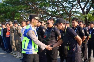Ratusan Personel Gabungan Amankan Stadion Gelora Bumi Kartini